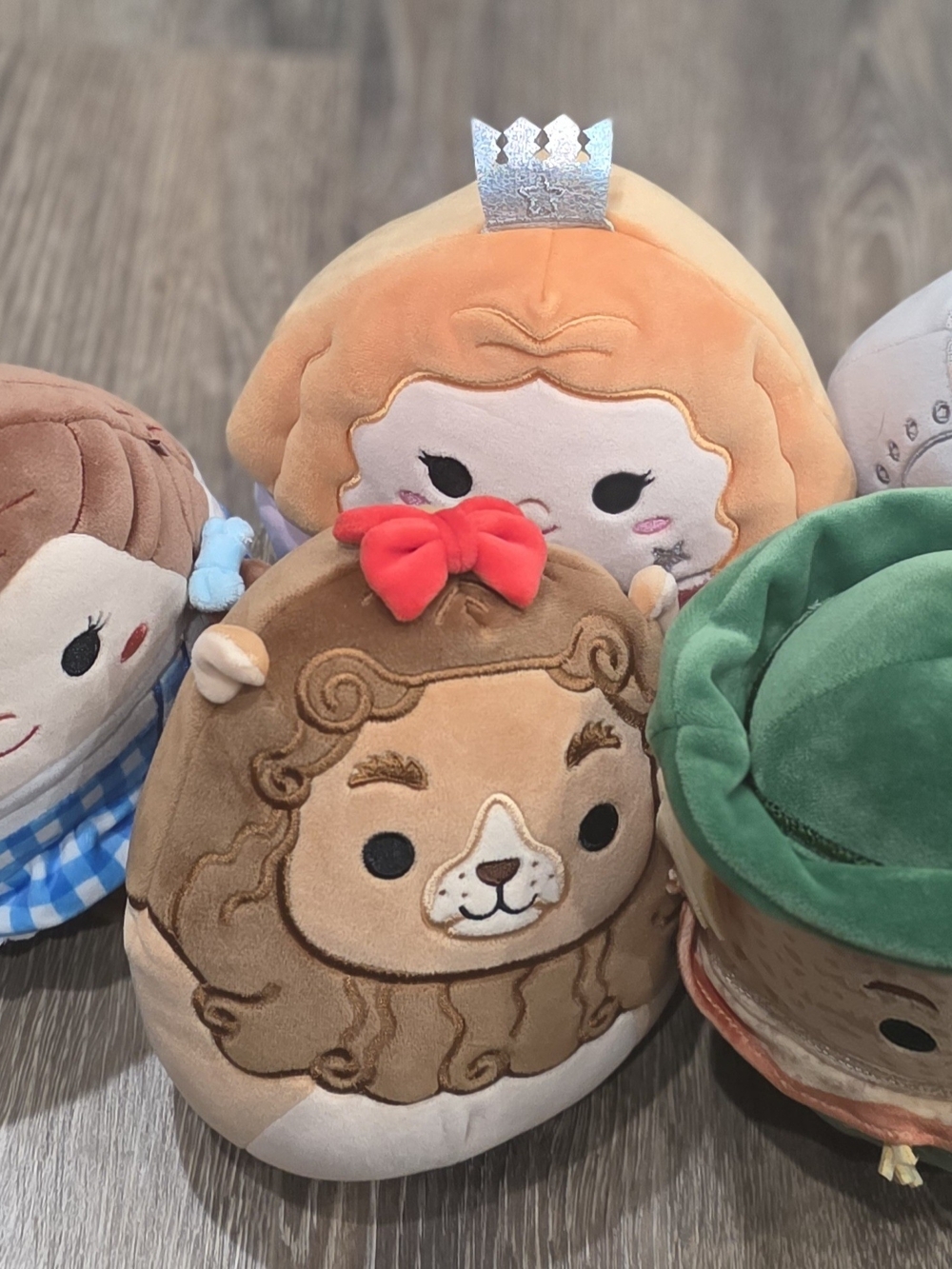 Squishmallows Wizard of Oz Lot of 5 Dorothy Glinda Tin Man Lion Scarecrow 8" - Picture 3 of 9